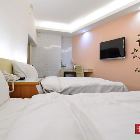 Yuh-Tarng Hotel Magong Exterior photo
